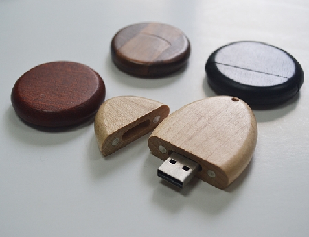 Wooden USB - 04